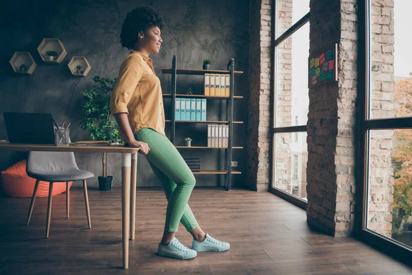 Membangun Batas yang Nyaman antara Dua Dunia